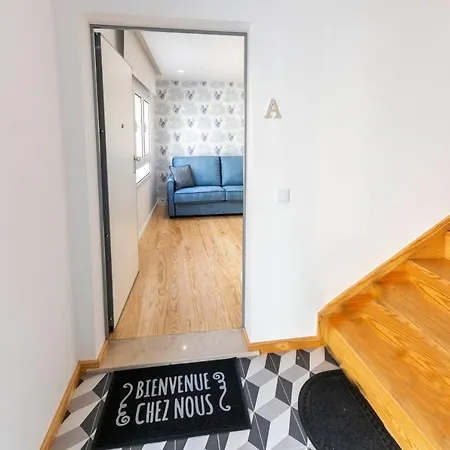Delmar I Apartment *